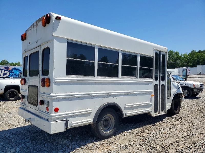 1999 GMC Savana Cutaway G3500