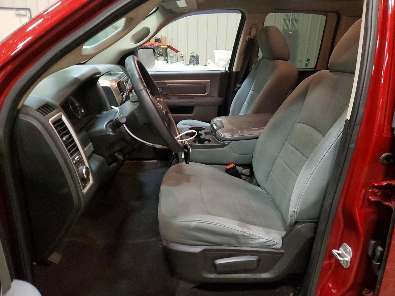 2013 Dodge RAM 1500 SLT