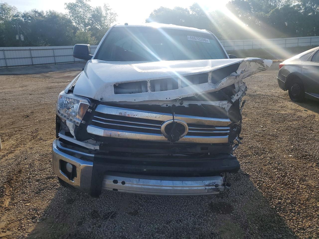 2017 Toyota Tundra SR5