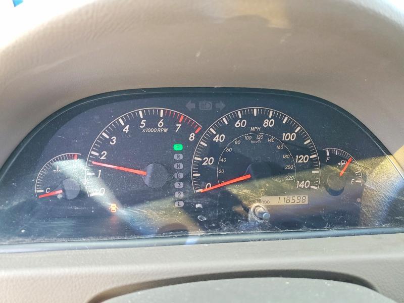 2005 Toyota Camry le