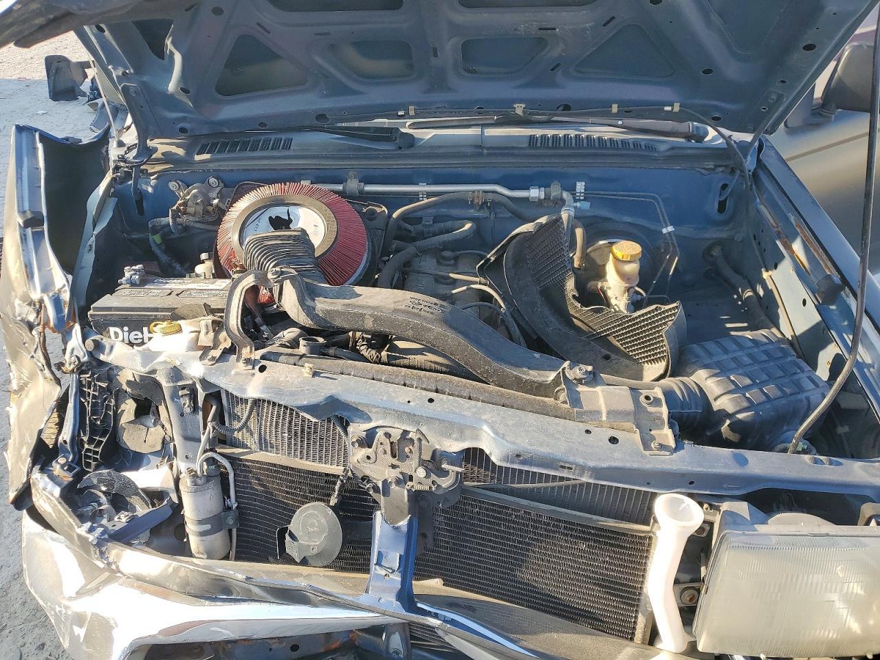 2000 Nissan Frontier XE