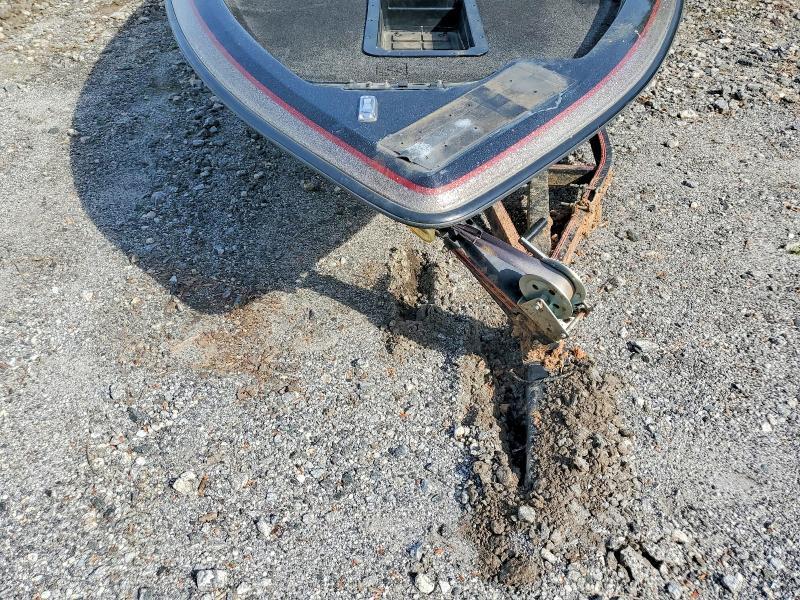 1997 Astro Boats 2000