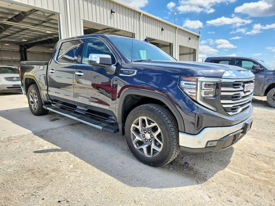 2023 GMC Sierra K1500 SLT