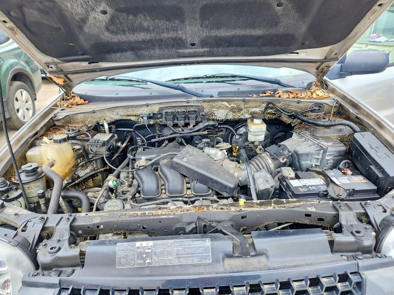 2005 Ford Escape xlt