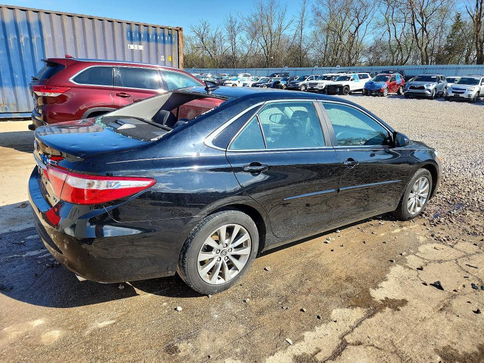2015 Toyota Camry xle V6