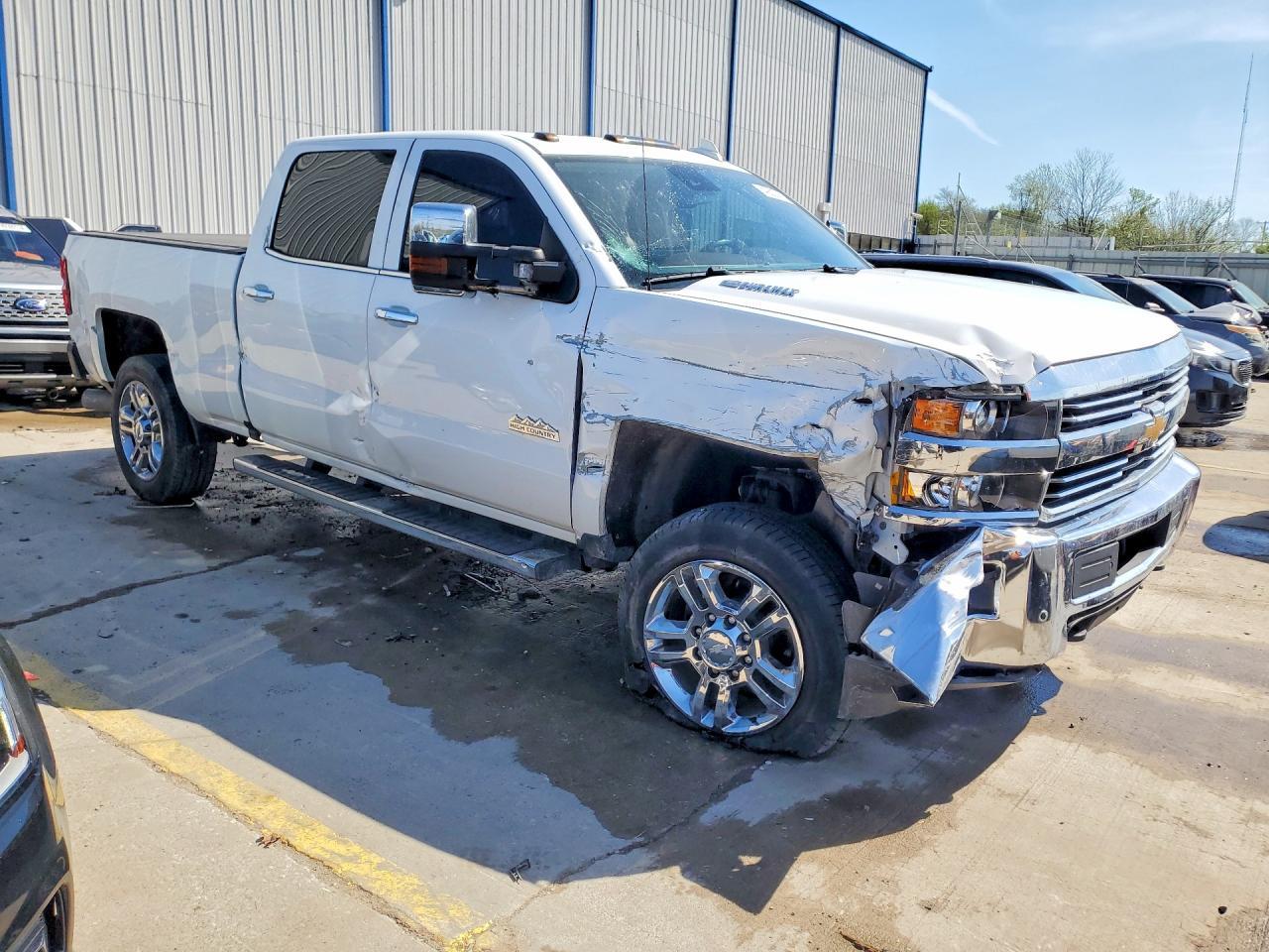 2016 Chevrolet Silverado K2500 High Country