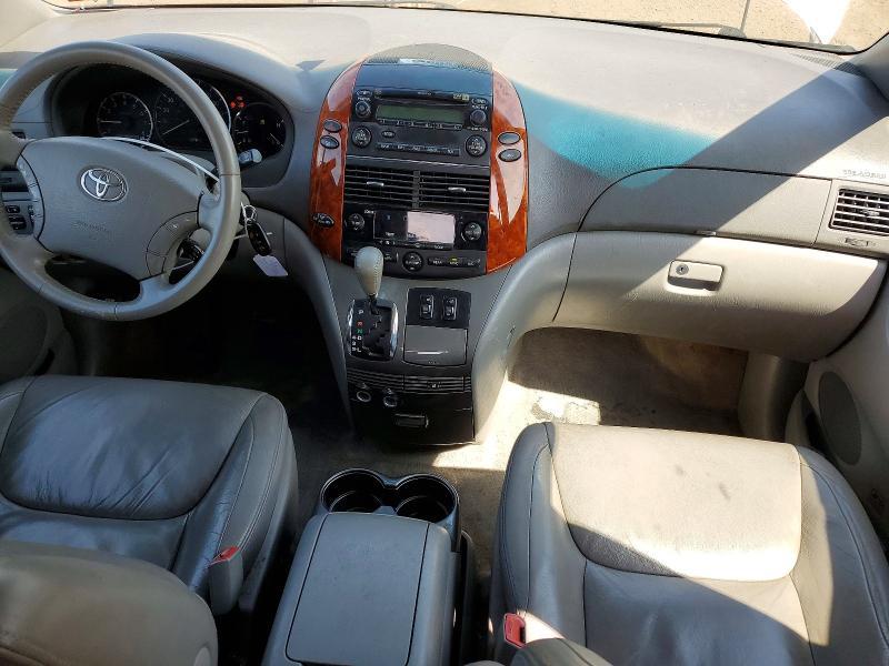 2009 Toyota Sienna xle