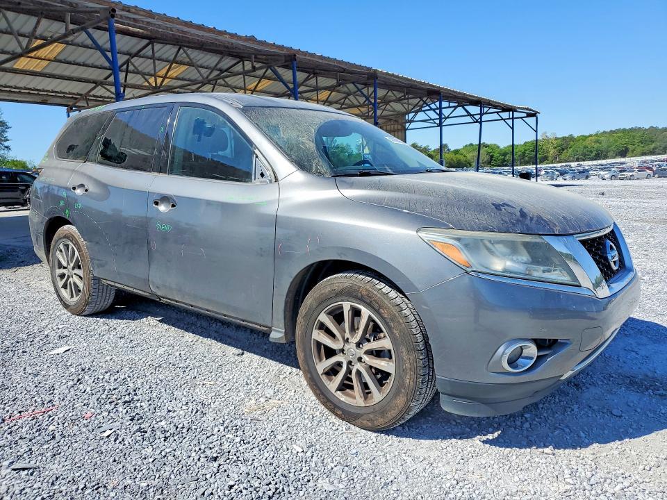 2015 Nissan Pathfinder sv