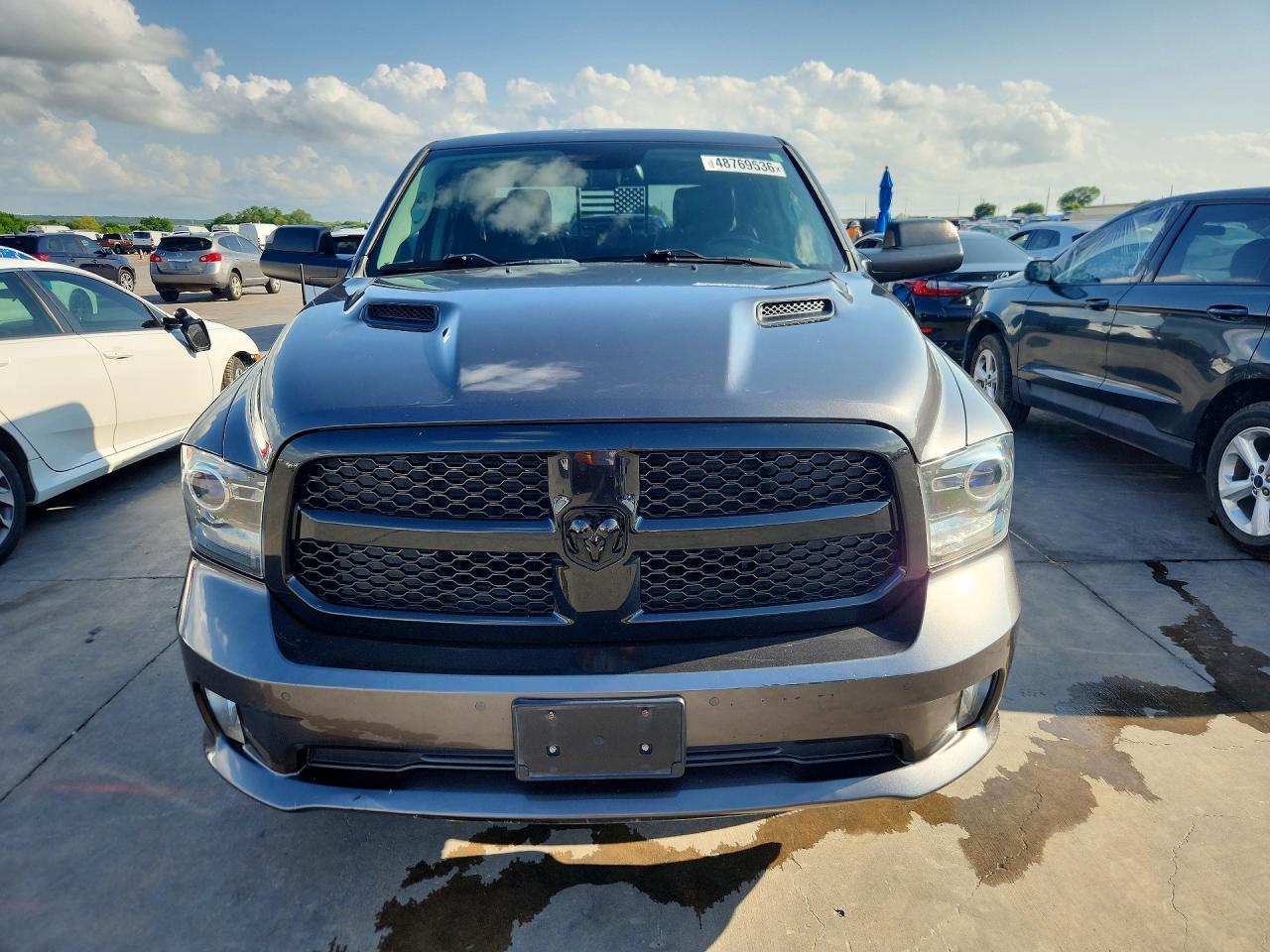 2017 Dodge RAM 1500 Sport