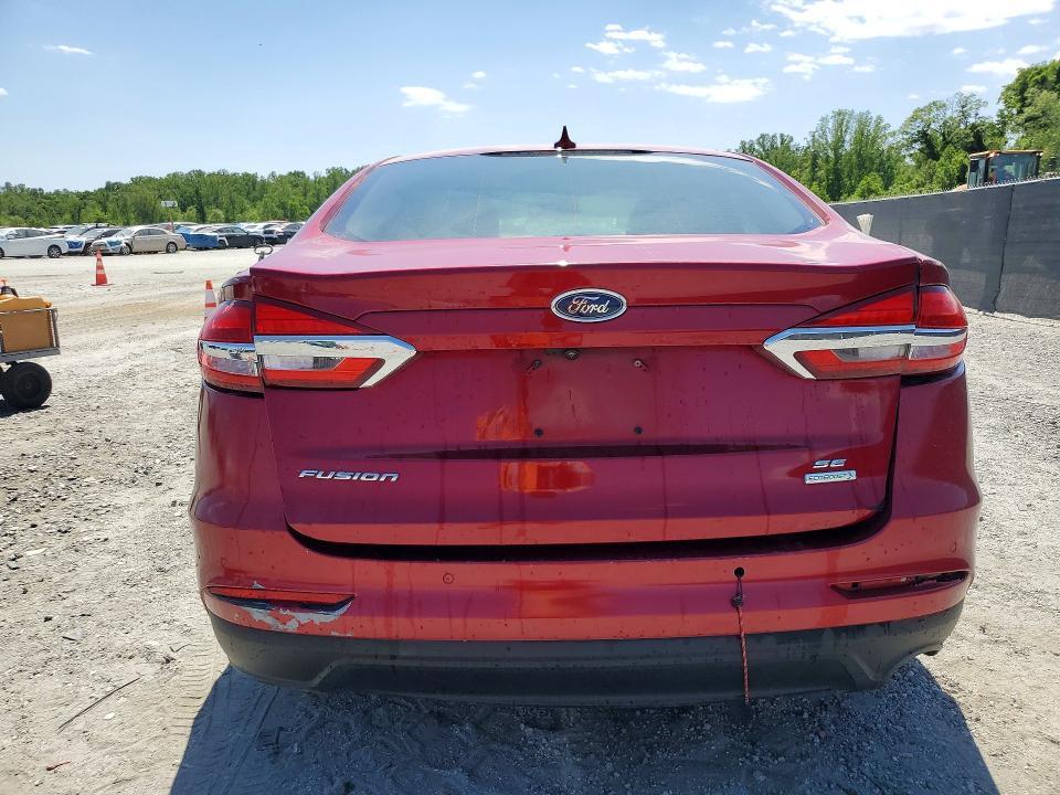 2019 Ford Fusion se