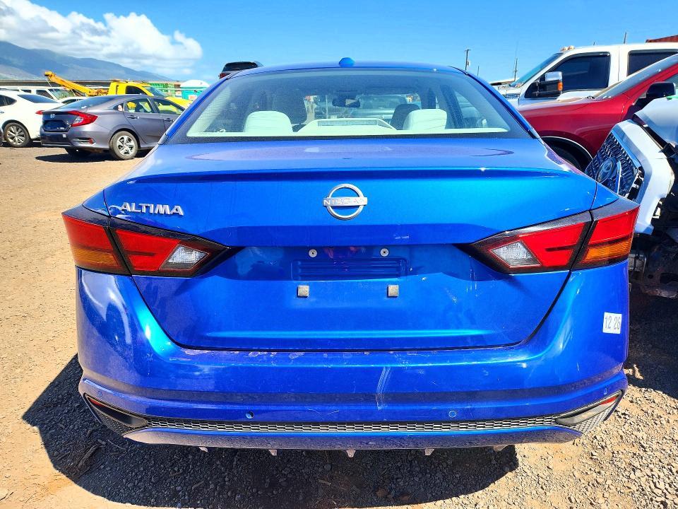 2025 Nissan Altima 2.5 sv