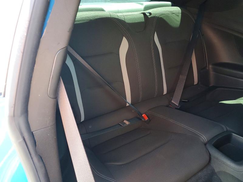 2023 Chevrolet Camaro LT1