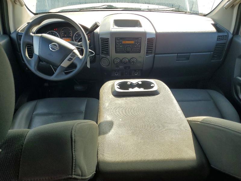 2015 Nissan Titan s