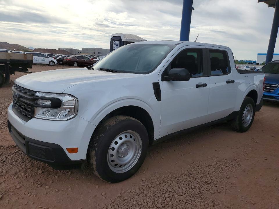 2024 Ford Maverick XL