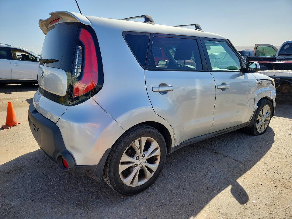 2015 KIA Soul +