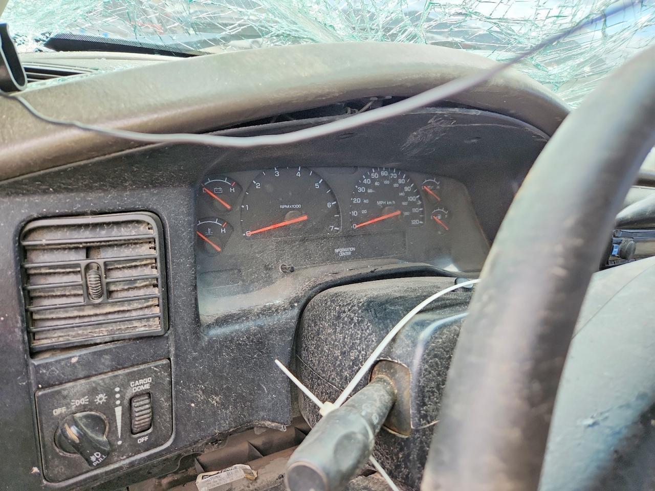 2003 Dodge Dakota Quad Sport