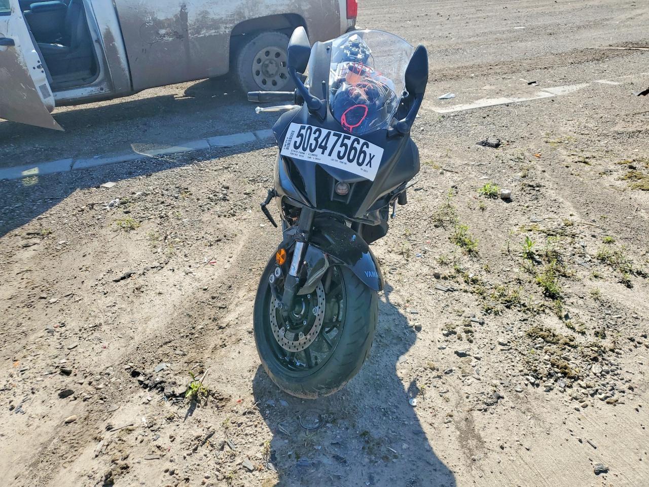 2025 Yamaha YZFR7