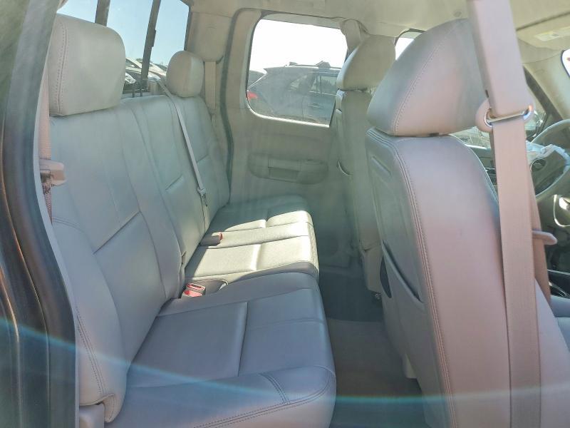 2011 Chevrolet Silverado K1500 ltz