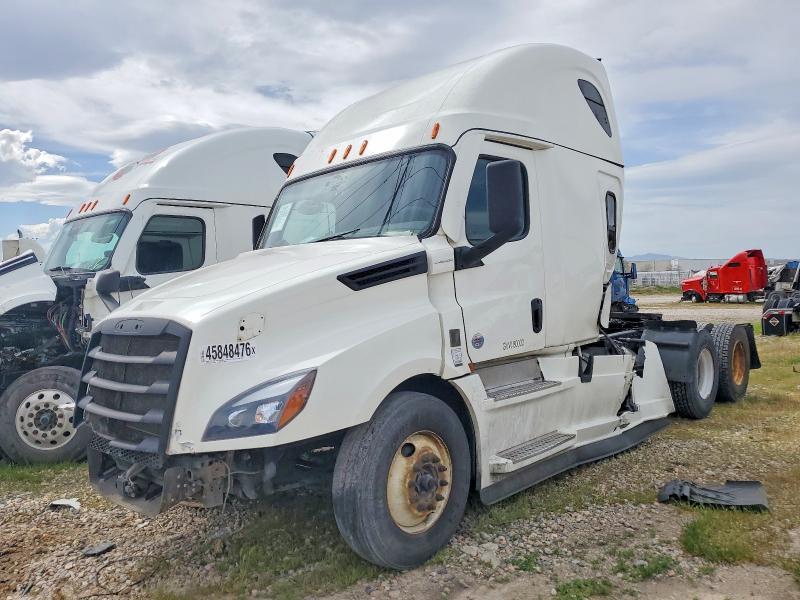 2023 Freigliner 2023 Freightliner Cascadia 126 Semi Truck