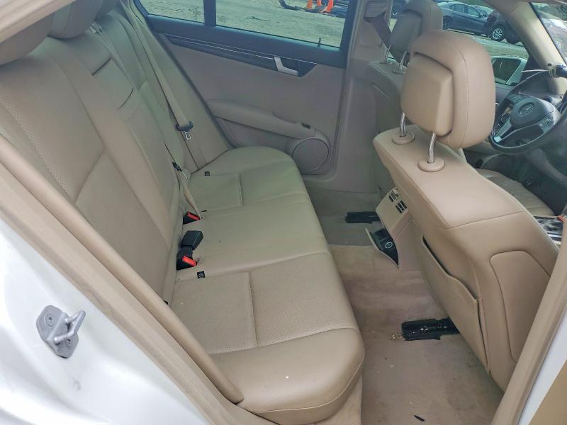 2014 Mercedes-Benz C 250