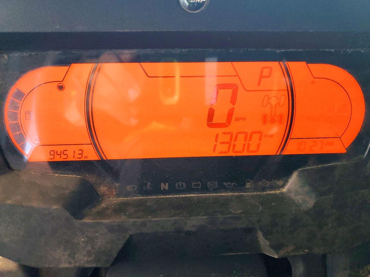 2023 Can-Am Defender Utility Vehicle