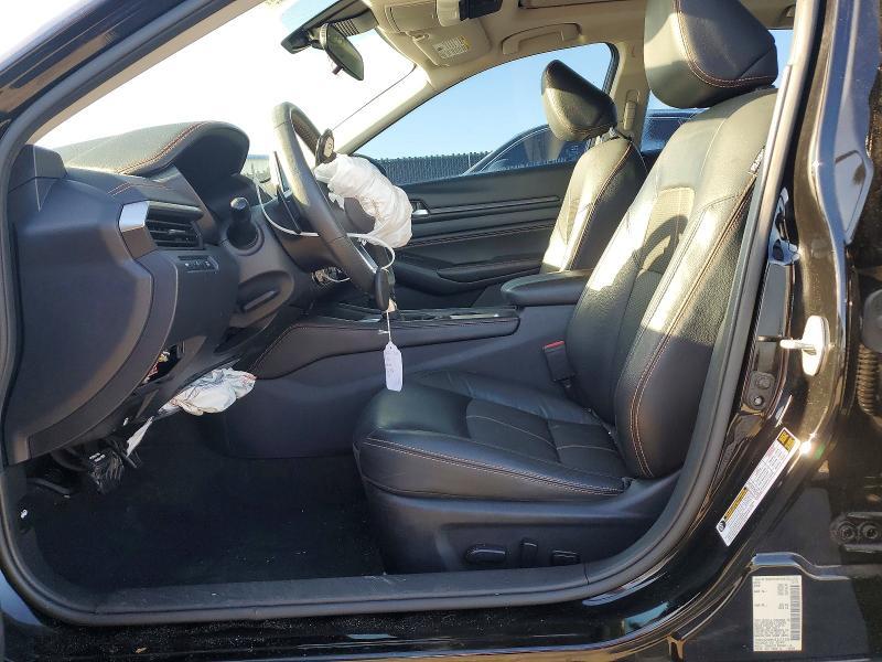 2022 Nissan Altima sr