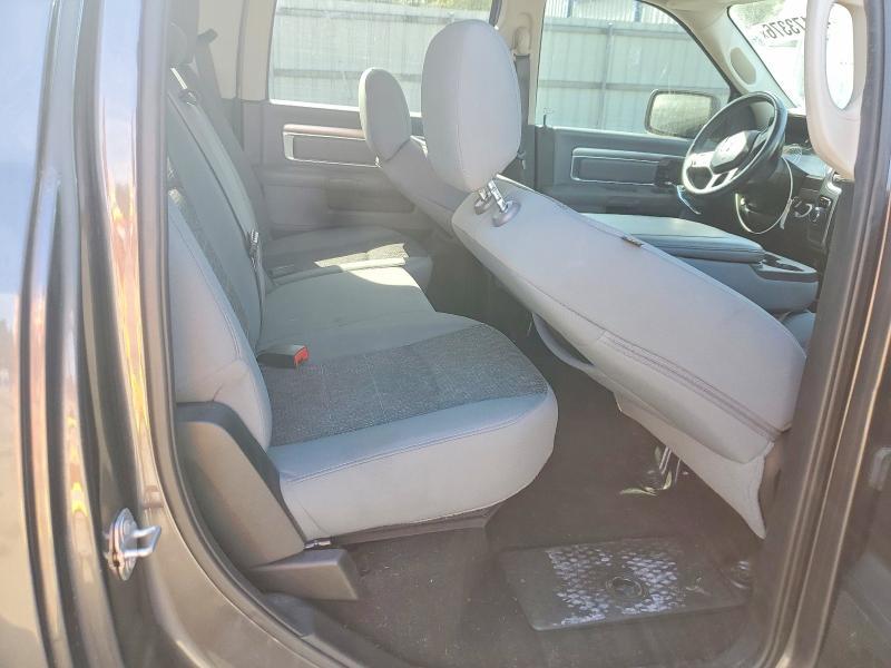 2019 Dodge RAM 1500 Classic SLT