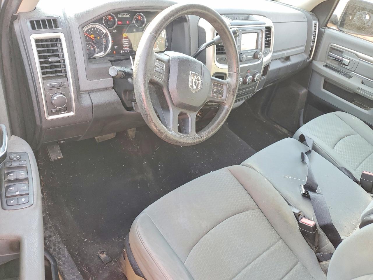 2013 Dodge RAM 1500 SLT