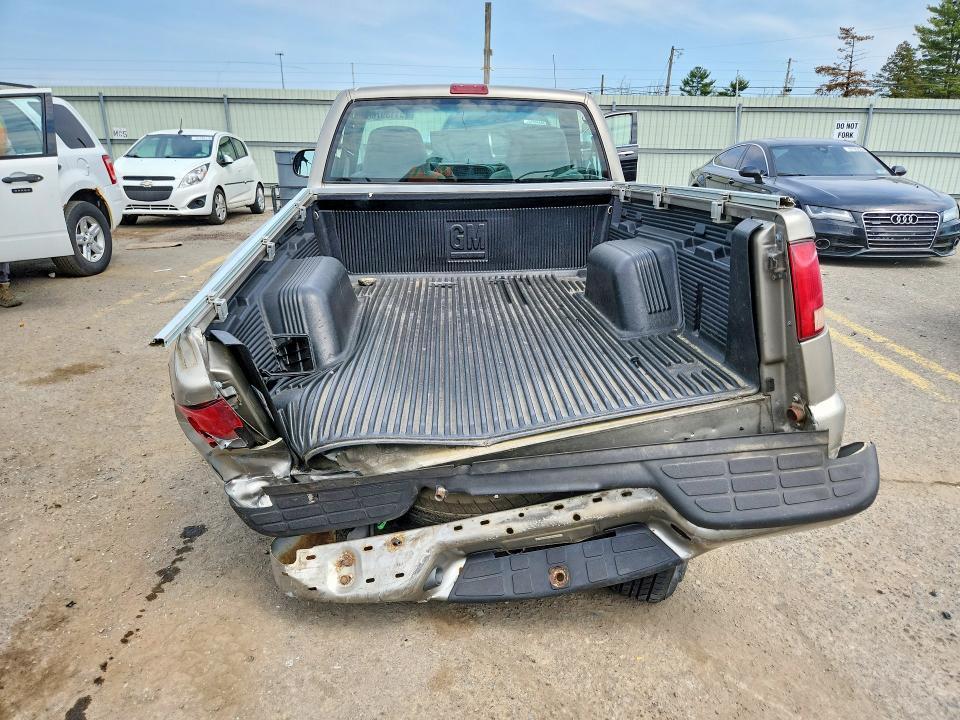 2000 Chevrolet S Truck S10