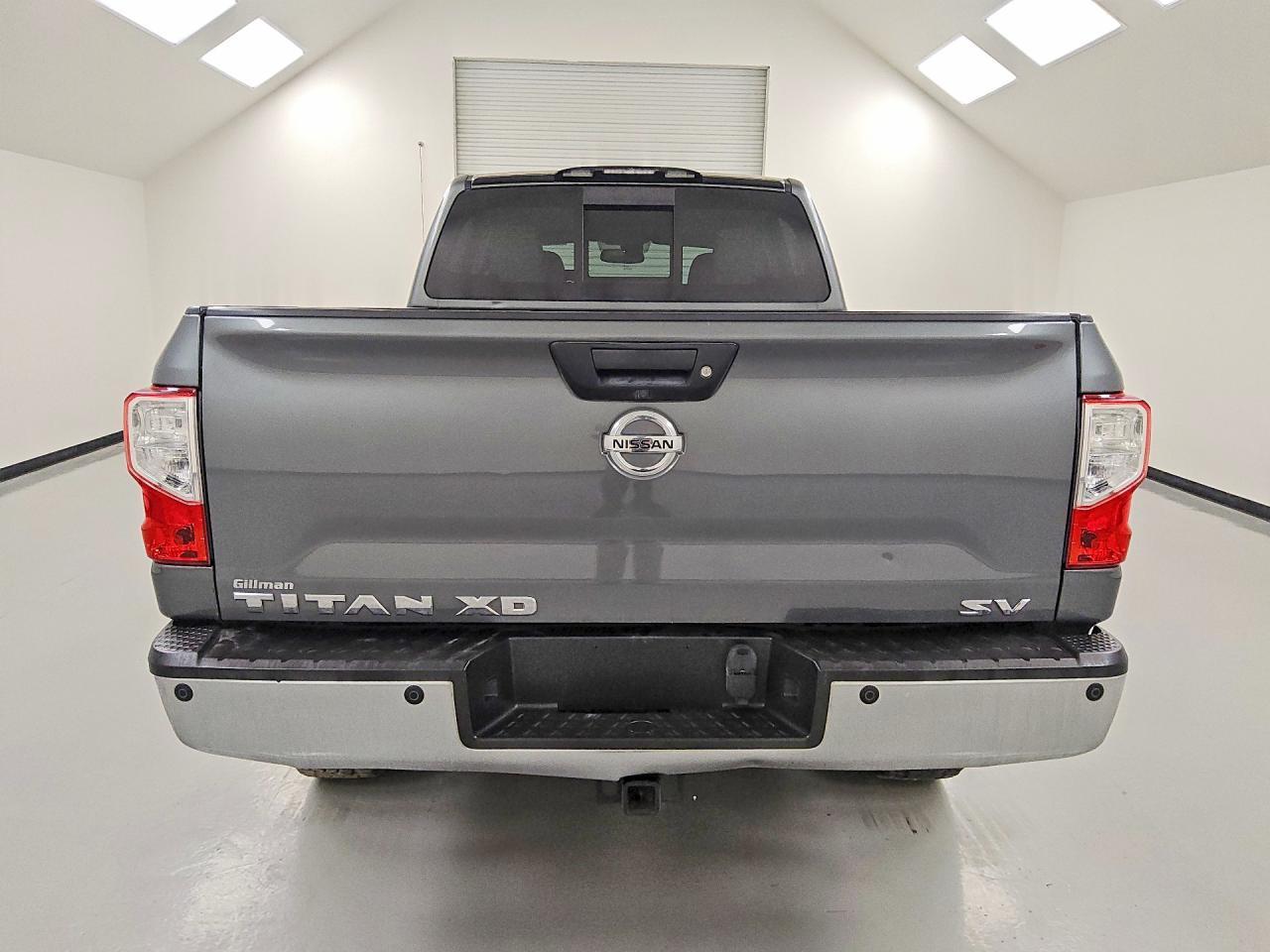 2016 Nissan Titan XD SV