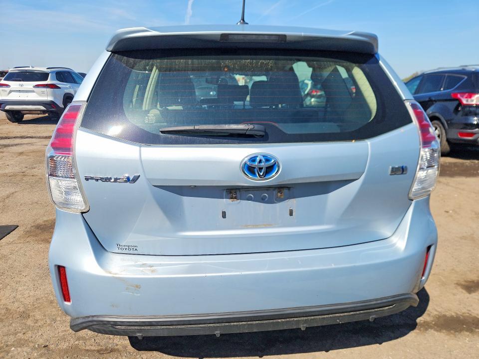 2015 Toyota Prius v Five