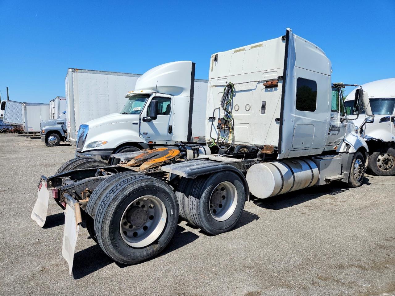 2014 International Prostar Semi Truck