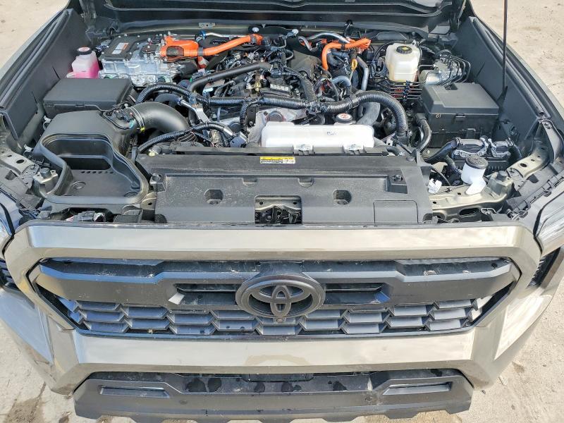 2025 Toyota Tacoma TRD Sport HV