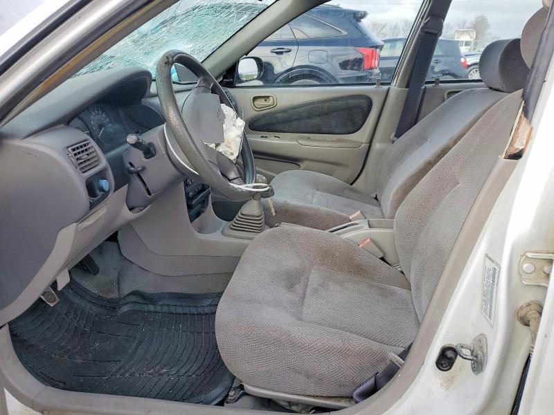 2001 Chevrolet Geo Prizm Base