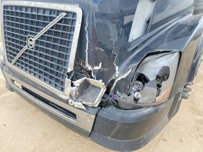 2016 Volvo Vnl Semi Truck