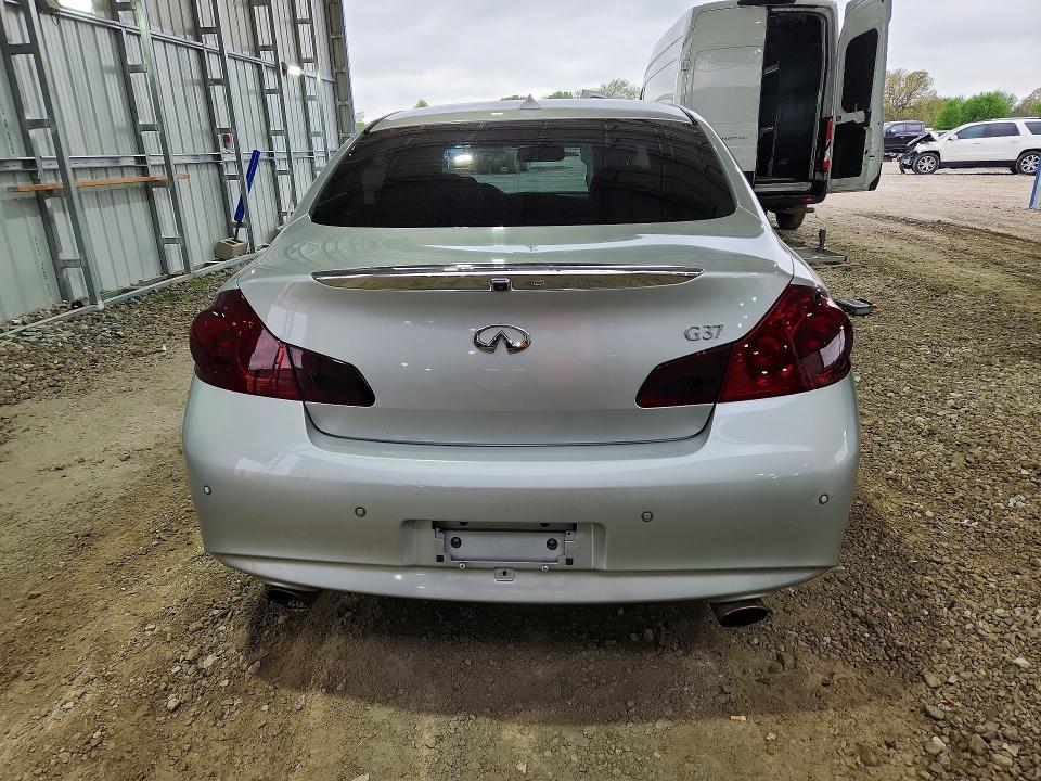 2013 Infiniti G37 Sedan Journey