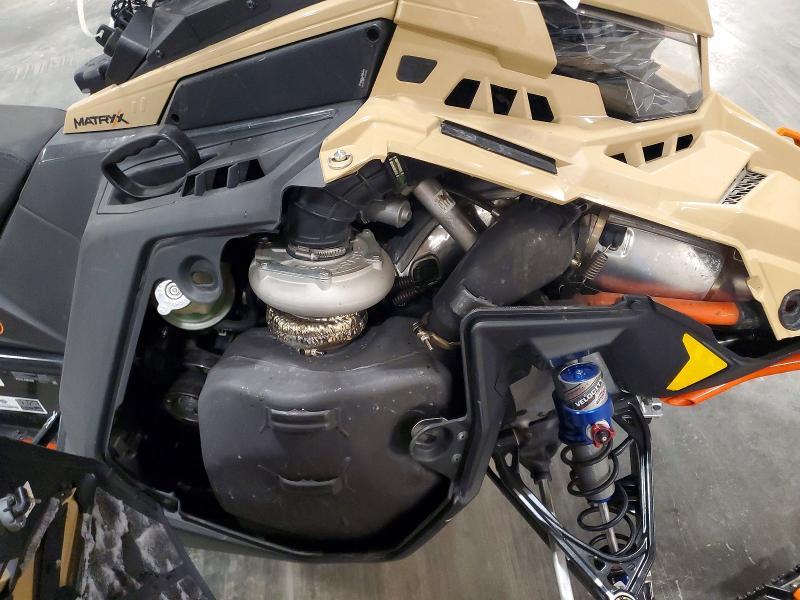 2024 Polaris Matryx RMK PKG