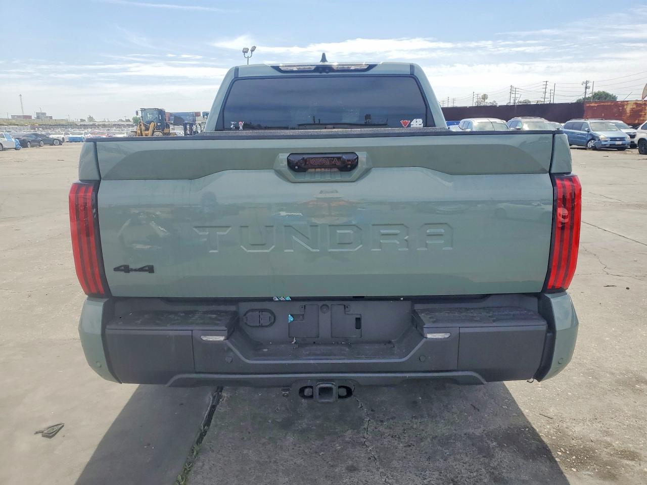 2024 Toyota Tundra Limited HV