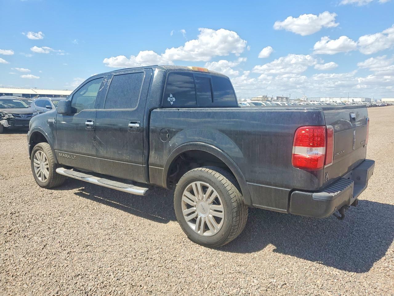 2007 Lincoln Mark LT