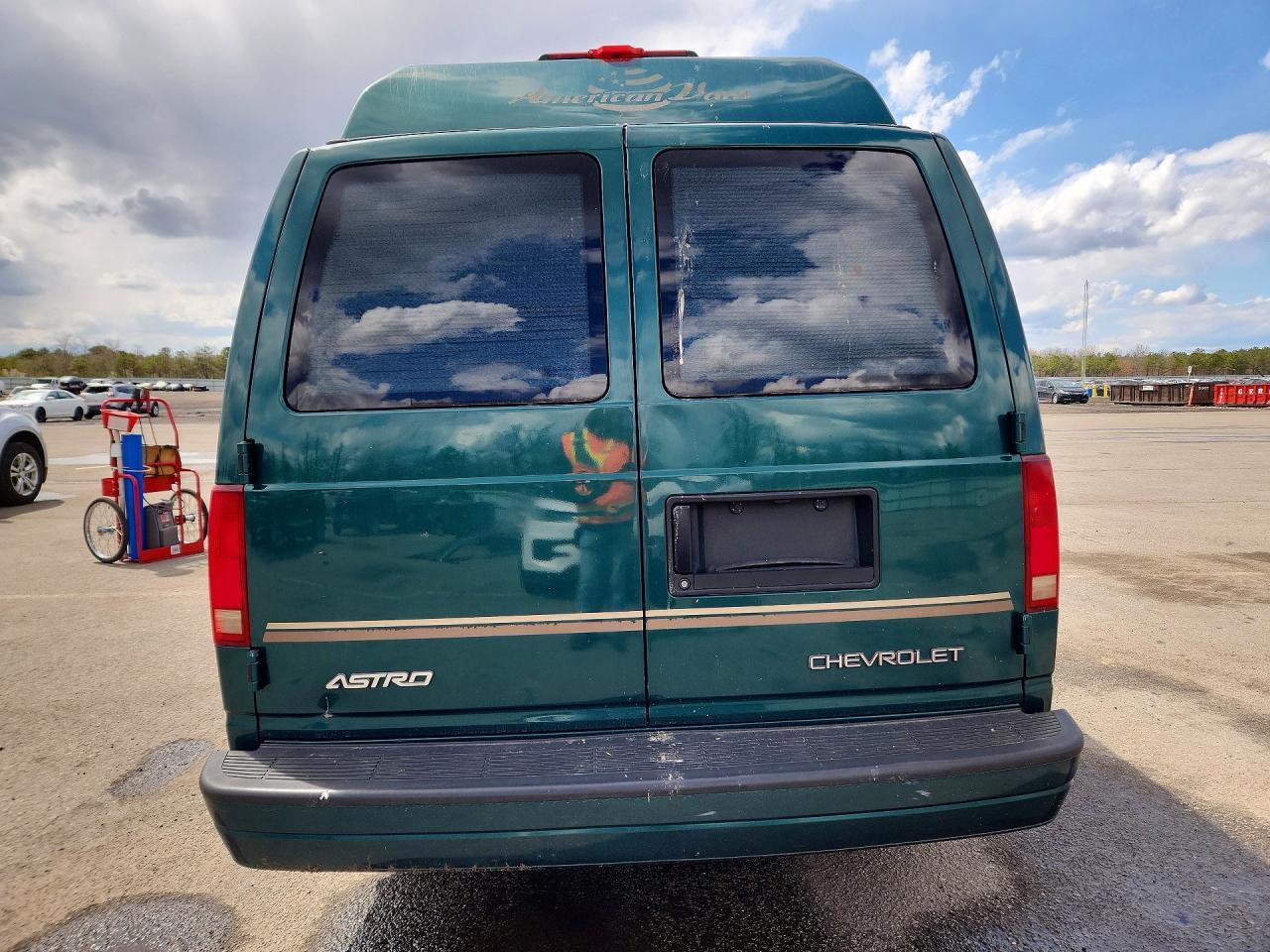 2003 Chevrolet Astro