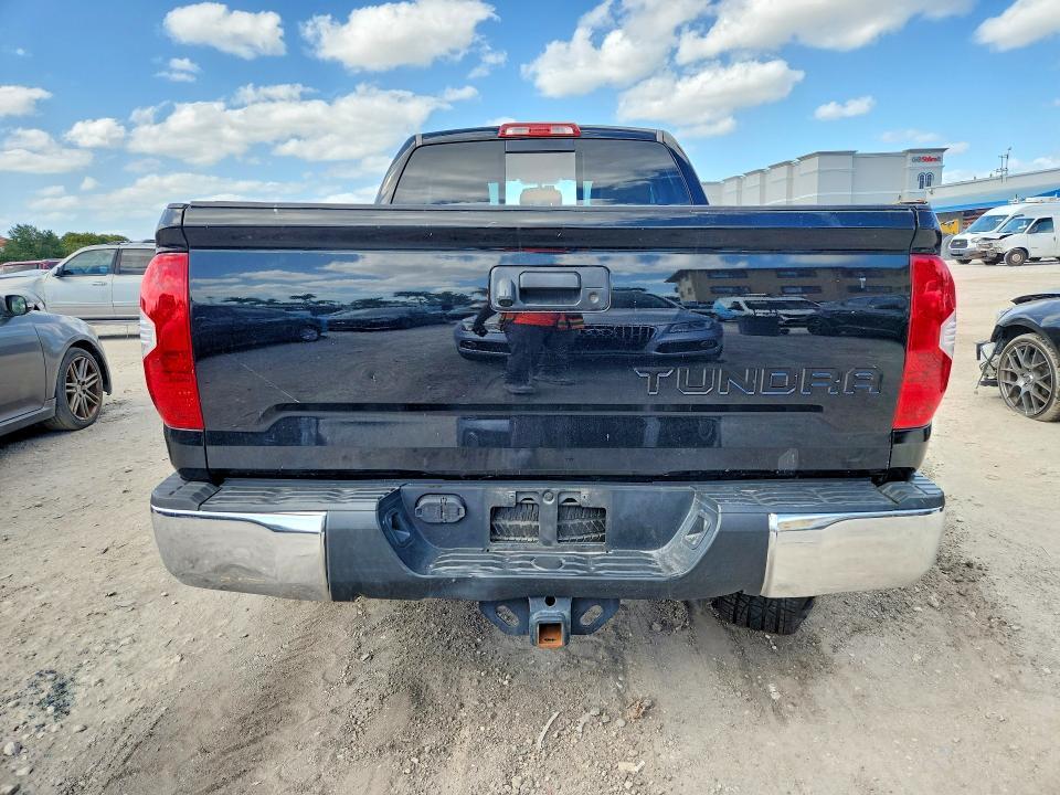 2016 Toyota Tundra SR5