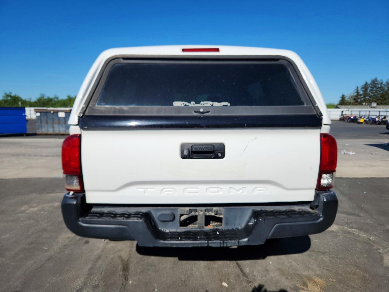 2018 Toyota Tacoma SR