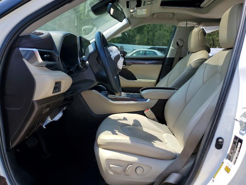 2022 Toyota Highlander Hybrid Limited
