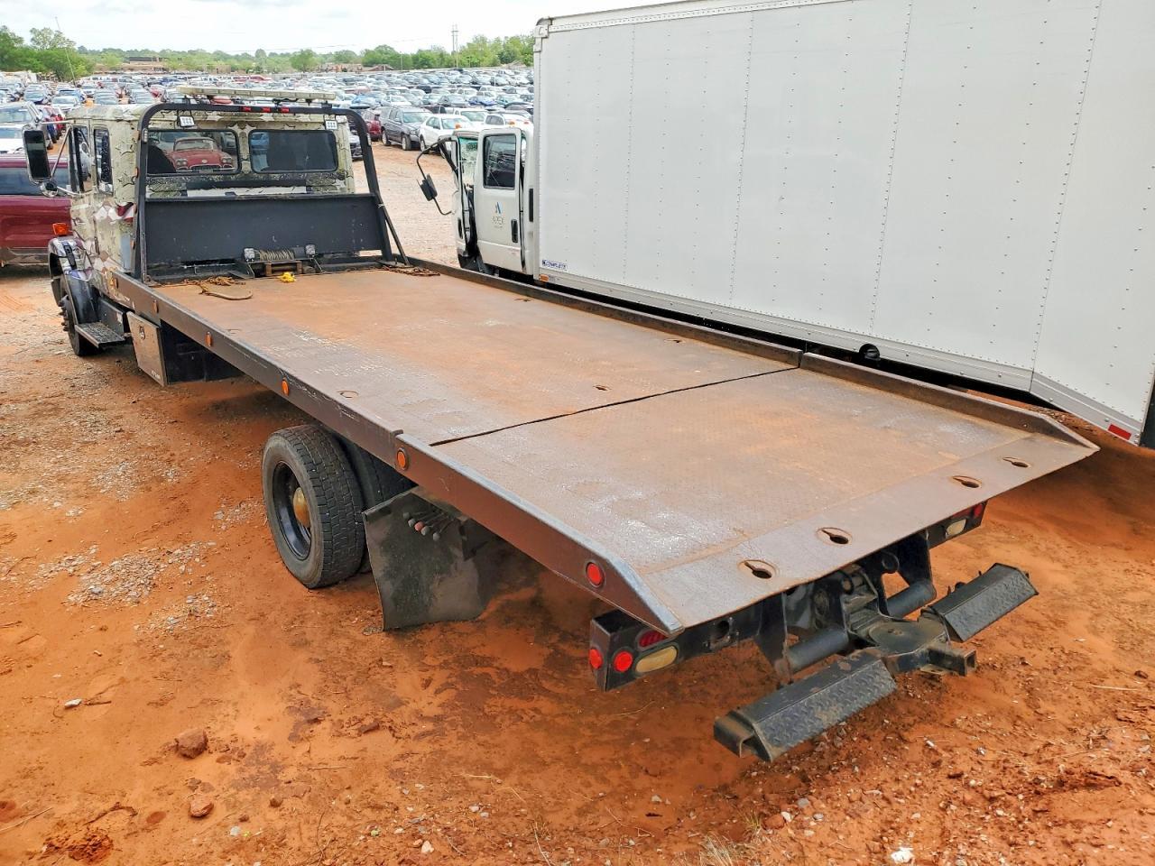 2001 Freigliner 2001 Freightliner FL60 Rollback Truck