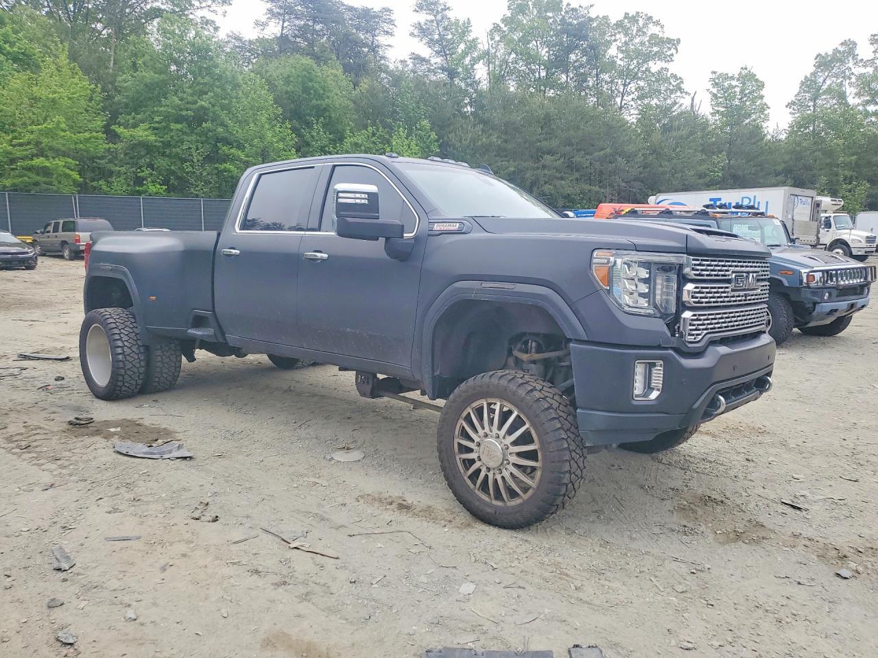 2020 GMC Sierra K3500 Denali