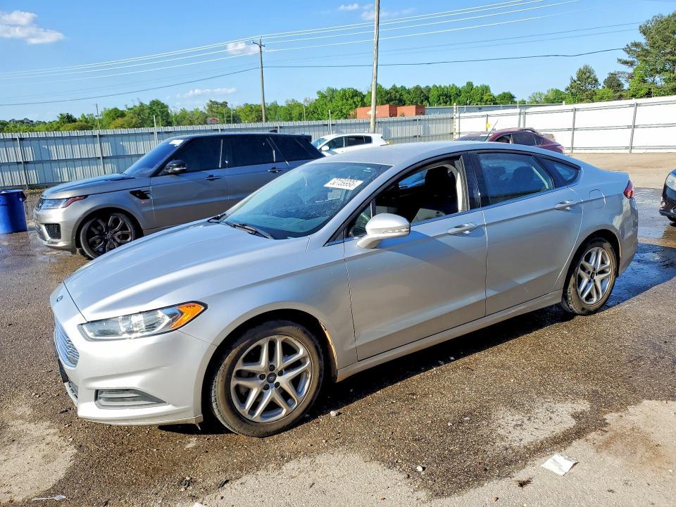 2015 Ford Fusion se