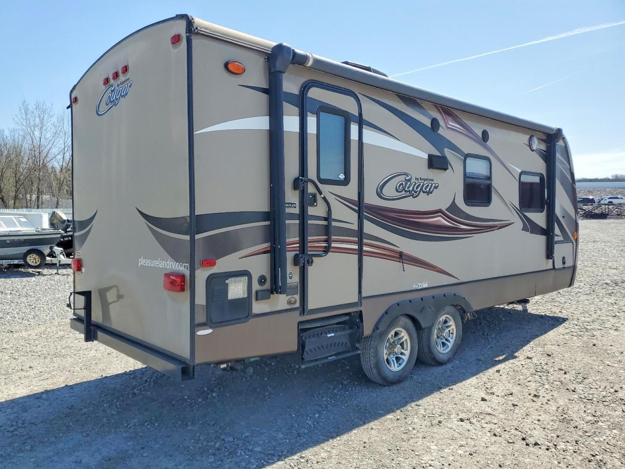 2015 Key Stone Recreational Vehicle (RV)