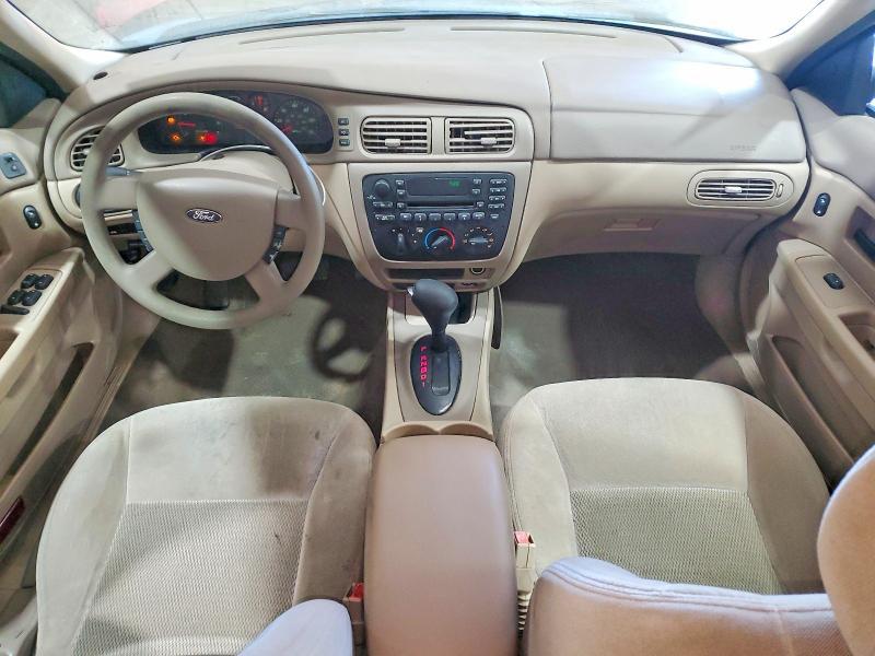 2004 Ford Taurus se