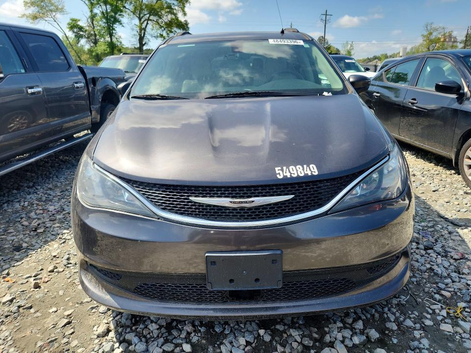 2021 Chrysler Voyager lxi