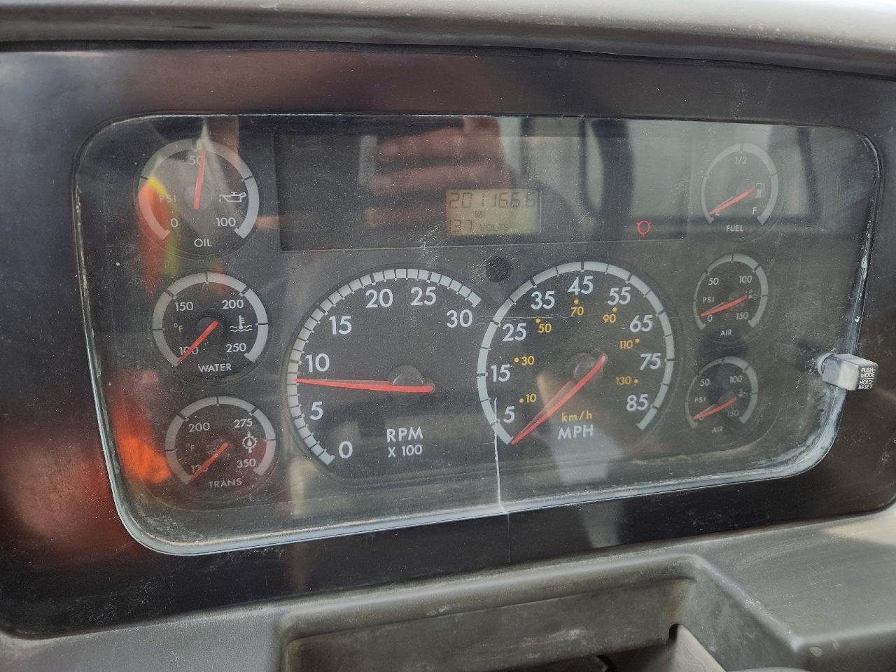 2007 Sterling 2007 Sterling LT 9500 Dump Truck